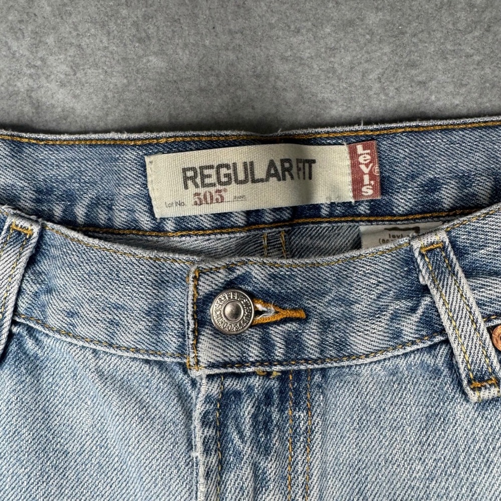 Levi's 505 Regular Fit Jeans Mens 36x32 Y2K Light Wash Blue Straight Leg Denim - Picture 7 of 11